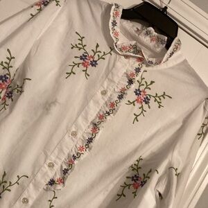 Floral Embroidered White Button-Up Shirt